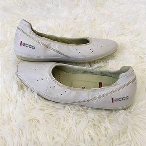 Ecco Women’s Walking Shoes Size 40